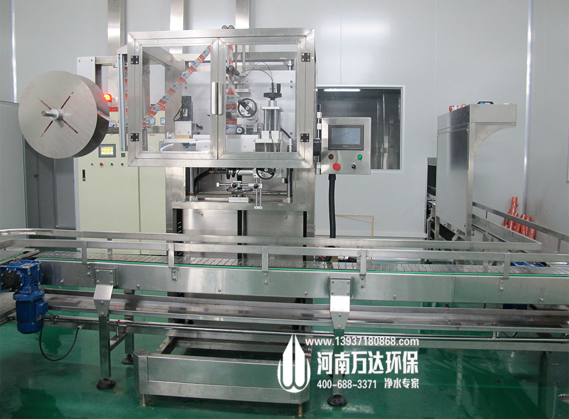 全自动桶装水套标机价格