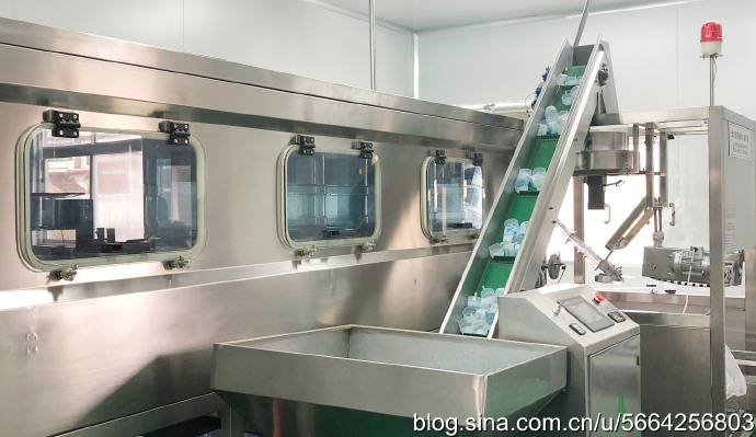 桶装水生产线设备价格