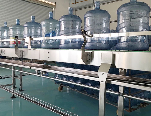 生产纯净水需要什么设备?